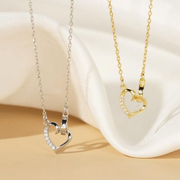 chains women choker zircon love heart circle pendant necklace gold silver color shiny necklaces gift for girl
chains women choker zircon love heart circle pendant necklace gold silver color shiny necklaces gift for girl