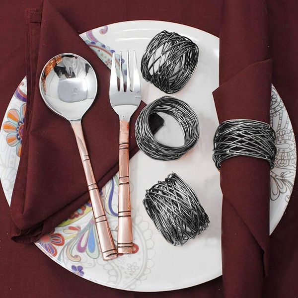 pcs metal mesh napkin rings set handmade serviette buckle holder for dining table wedding holiday dinner parties decoration
pcs metal mesh napkin rings set handmade serviette buckle holder for dining table wedding holiday dinner parties decoration
