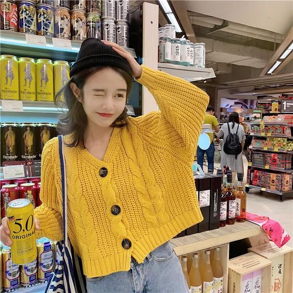sweaters twisted poncho women 's knit short cardigan chic knitwear loose solid color single -breasted sweater thick to, White;black
sweaters twisted poncho women 's knit short cardigan chic knitwear loose solid color single -breasted sweater thick to, White;black
