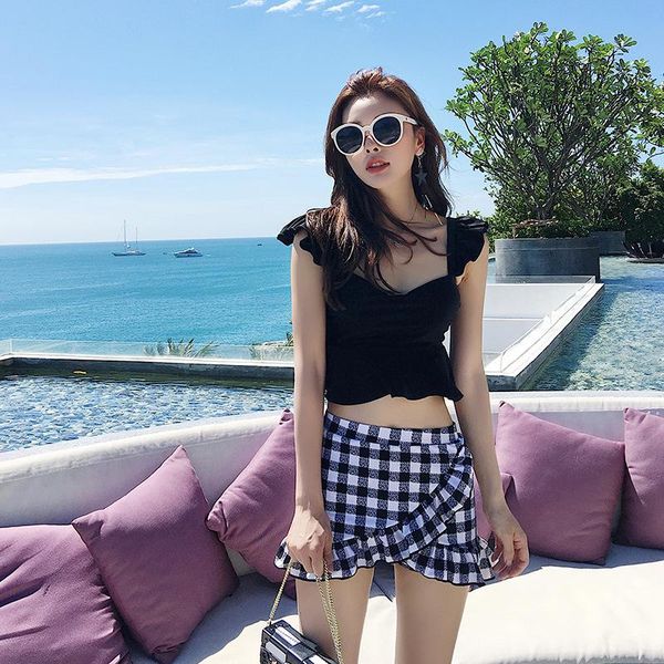 one-piece suits 2021 split swimsuit women's skirt-style flat angle cover belly steel ring high waist girl black plaid thin two-piece su
one-piece suits 2021 split swimsuit women's skirt-style flat angle cover belly steel ring high waist girl black plaid thin two-piece su