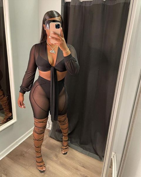 women's tracksuits 2021 quality fashion design 4 pcs mesh women set solid v-neck short and shorts 2 underwear outfits, Gray
women's tracksuits 2021 quality fashion design 4 pcs mesh women set solid v-neck short and shorts 2 underwear outfits, Gray