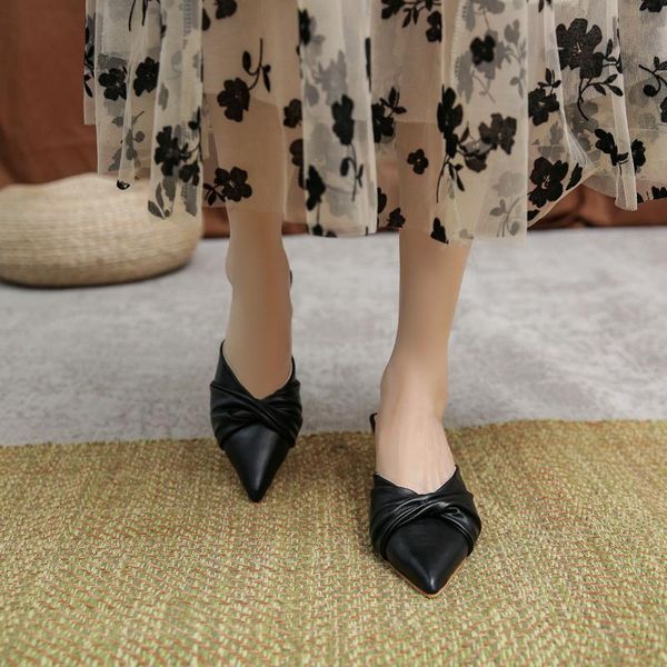slippers summer pointed mid-heel women's shoes stiletto sandals female solid color shallow mouth half 2021, Black
slippers summer pointed mid-heel women's shoes stiletto sandals female solid color shallow mouth half 2021, Black