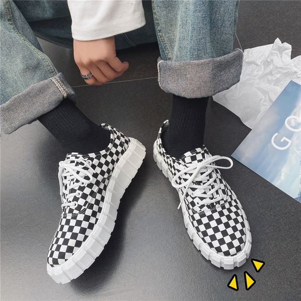 black and white plaid canvas minority trend versatile korean fashion summer breathable men's board sho
black and white plaid canvas minority trend versatile korean fashion summer breathable men's board sho