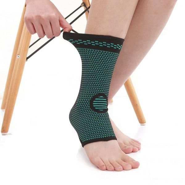 ankle support 1pair sport protector soft breathable foot warp brace pad for badminton basketball fou99, Blue;black
ankle support 1pair sport protector soft breathable foot warp brace pad for badminton basketball fou99, Blue;black