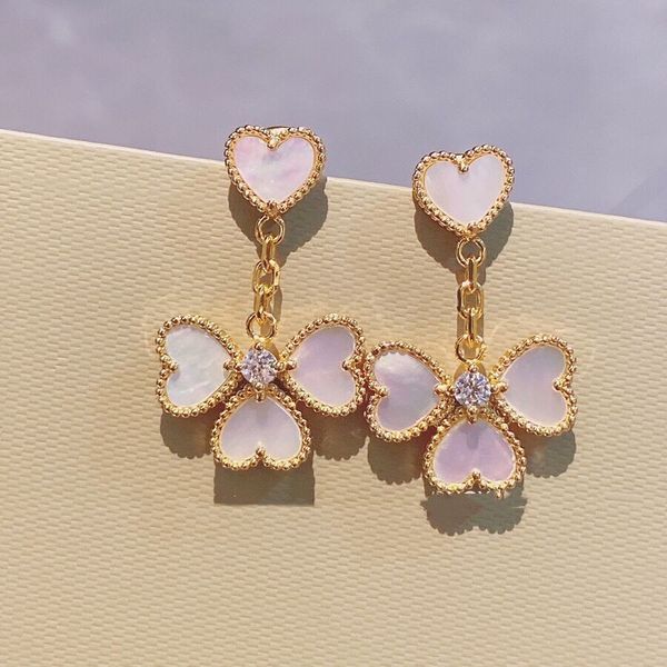 charms earrings fanjia four love 925 pure silver plated 18k gold light luxury heart-shaped white fritillaria peach heart, Golden
charms earrings fanjia four love 925 pure silver plated 18k gold light luxury heart-shaped white fritillaria peach heart, Golden