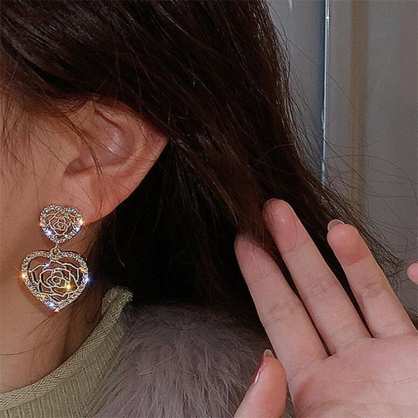 dangle & chandelier european and fashion inlaid earpins korean version of love hollow-out flower earrings pendant simple retro fash, Silver
dangle & chandelier european and fashion inlaid earpins korean version of love hollow-out flower earrings pendant simple retro fash, Silver