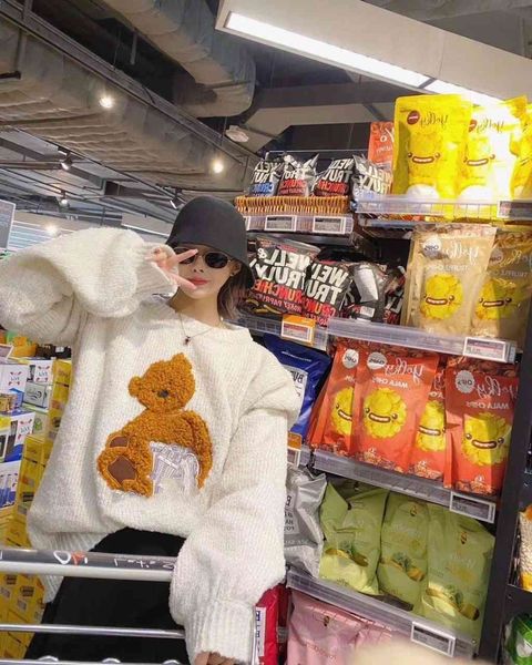 brand hoodie 2021 new autumn winter net red style western leisure lovely embroidered plush bear sweater women's loose, Black
brand hoodie 2021 new autumn winter net red style western leisure lovely embroidered plush bear sweater women's loose, Black