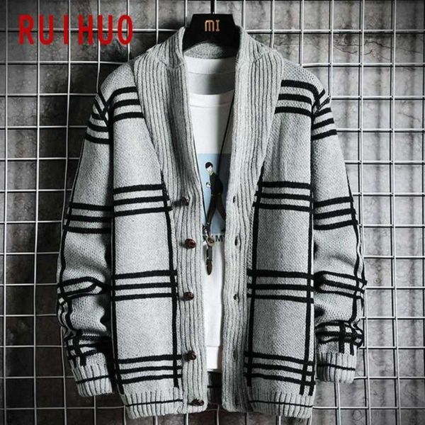 ruihuo striped casual cardigan male knitted sweater men clothing winter clothes man coat korean knitwear -2xl 210929, White;black
ruihuo striped casual cardigan male knitted sweater men clothing winter clothes man coat korean knitwear -2xl 210929, White;black