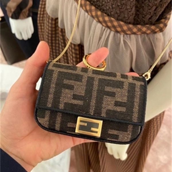 wholesale french women's bag mini monster stick little graffiti card fashion pendant chain one shoulder slant span bag luxurys designer
wholesale french women's bag mini monster stick little graffiti card fashion pendant chain one shoulder slant span bag luxurys designer