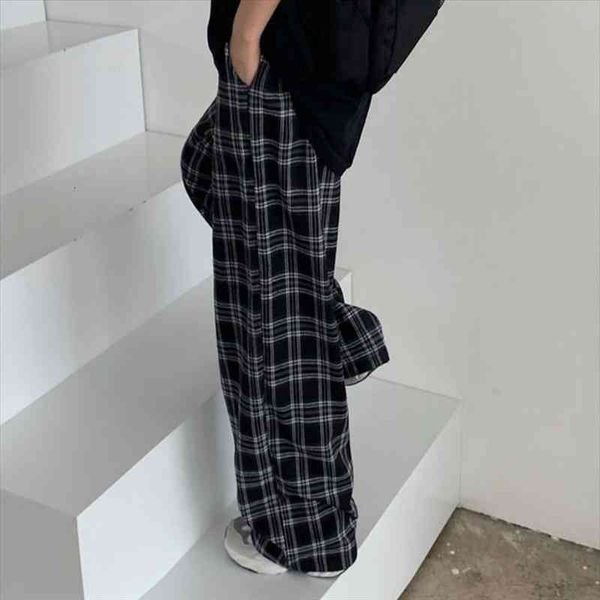 fashion plus size black plaid women capri harajuku students streetwear full length wide leg trousers womens, Black;white
fashion plus size black plaid women capri harajuku students streetwear full length wide leg trousers womens, Black;white