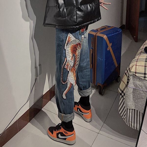 men's jeans autumn and winter embroidery hip hop jeans men's trend korean leggings pants spiritual guy trousers feet teenagers z1p, Blue
men's jeans autumn and winter embroidery hip hop jeans men's trend korean leggings pants spiritual guy trousers feet teenagers z1p, Blue
