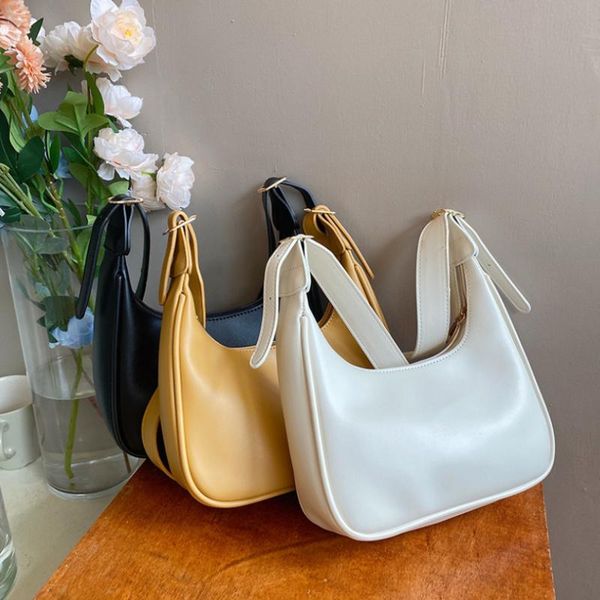 evening bags leather solid color armpit women's handbags 2021 summer casual moon retro shoulder messenger bag
evening bags leather solid color armpit women's handbags 2021 summer casual moon retro shoulder messenger bag