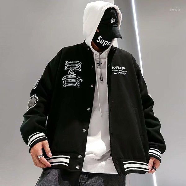 men's jackets tide brand embroidered baseball uniform autumn and winter loose american handsome retro student couple jacket, Black;brown
men's jackets tide brand embroidered baseball uniform autumn and winter loose american handsome retro student couple jacket, Black;brown