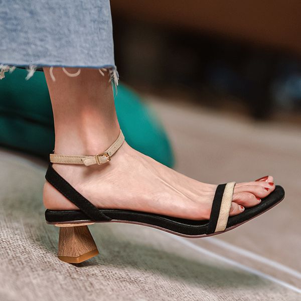 sandals sheep's suede of women casual shoes buckle belts women's thick ankle-wrap sandals handmade summer 9s9p, Black
sandals sheep's suede of women casual shoes buckle belts women's thick ankle-wrap sandals handmade summer 9s9p, Black