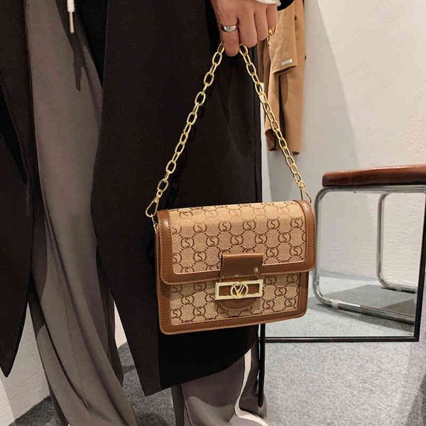 2022 latest handbag factory store printed bag women's one shoulder chain small square
2022 latest handbag factory store printed bag women's one shoulder chain small square