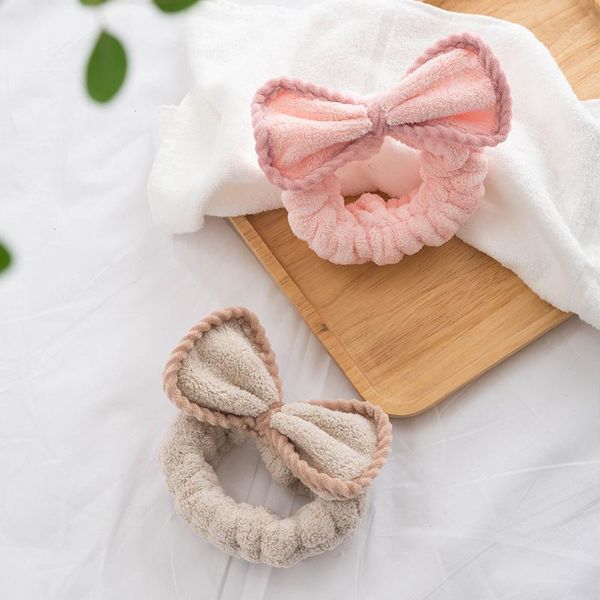 towel lovely household hair band wrapped with waves coral plush thickened butterfly festival shampoo
towel lovely household hair band wrapped with waves coral plush thickened butterfly festival shampoo