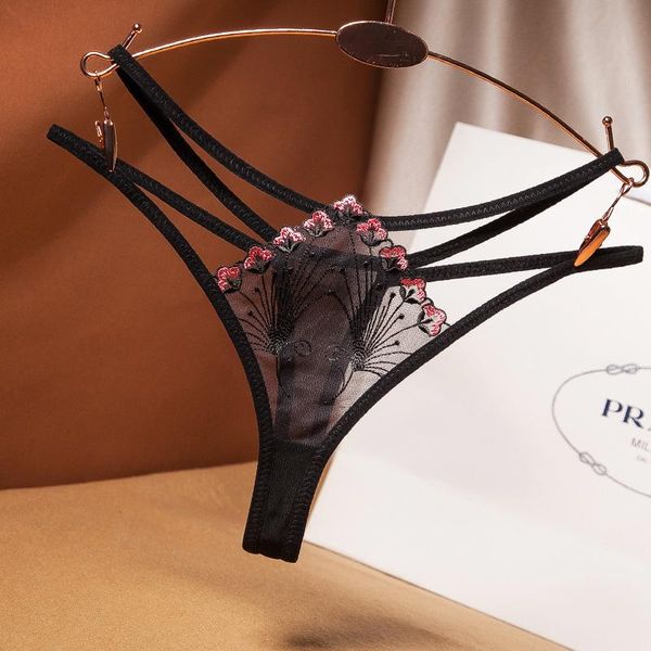 women's panties elegant embroidery floral transparent g-string slim low waist hollow out underwear thong fashion lingerie briefs, Black;pink
women's panties elegant embroidery floral transparent g-string slim low waist hollow out underwear thong fashion lingerie briefs, Black;pink