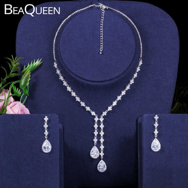 beaqueen classic clear cubic zircon crystal flower teardrop long earrings pendant necklace wedding jewelry sets for brides js069 h1022, Silver
beaqueen classic clear cubic zircon crystal flower teardrop long earrings pendant necklace wedding jewelry sets for brides js069 h1022, Silver