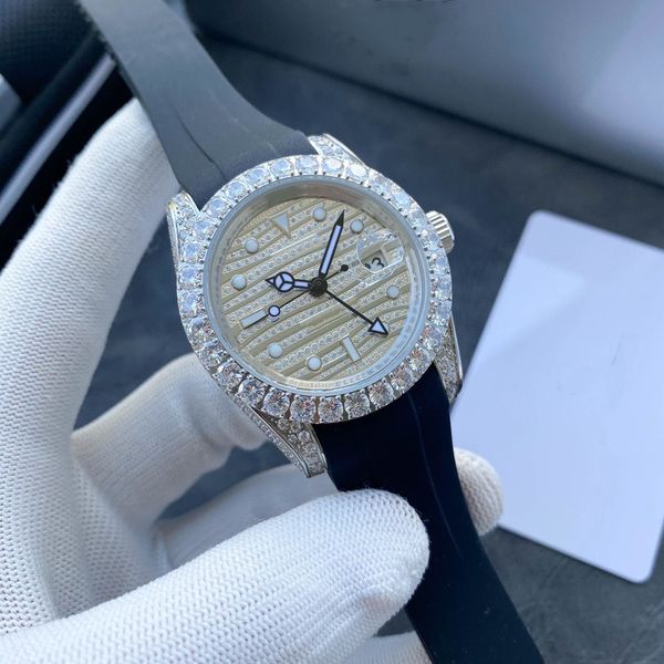 men's watch with automatic mechanical movement, comfortable rubber strap, shining handmade diamonds, 41mm diameter, 2021 fashion star&#, Slivery;brown
men's watch with automatic mechanical movement, comfortable rubber strap, shining handmade diamonds, 41mm diameter, 2021 fashion star&#, Slivery;brown
