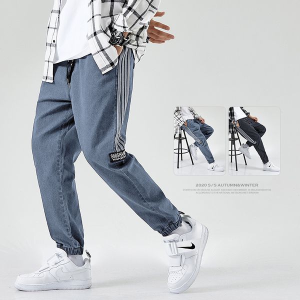 personality fashion embroidered men's jeans loose pants trendy slim hole hip hop trousers high quality, Blue
personality fashion embroidered men's jeans loose pants trendy slim hole hip hop trousers high quality, Blue