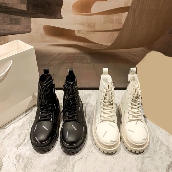 woman leather shoe lace up ribbon women snow boot factory direct female rough heel round head autumn winter tactical boots, Black
woman leather shoe lace up ribbon women snow boot factory direct female rough heel round head autumn winter tactical boots, Black