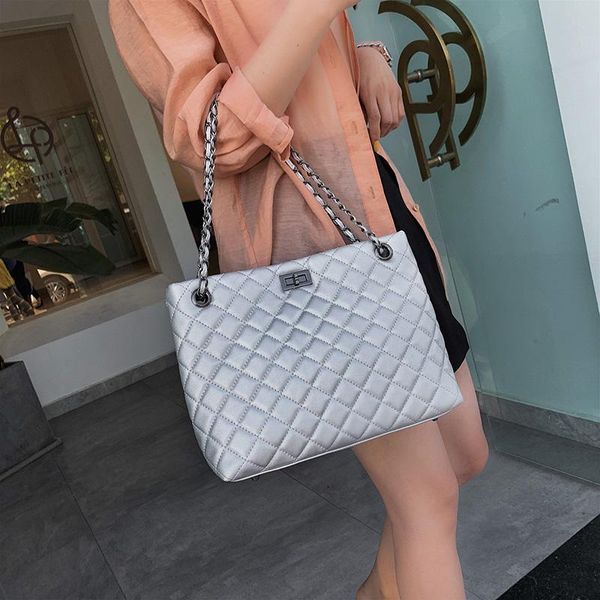 cross body silver big tote bags for women diamond lattice chain shoulder shopper bag ladys luxury pu leather large plaid crossbody handbags
cross body silver big tote bags for women diamond lattice chain shoulder shopper bag ladys luxury pu leather large plaid crossbody handbags