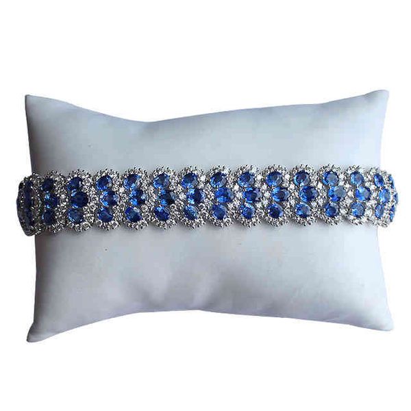 exclusive 18k white gold blue sapphire gemstone diamond bracelet, Golden;silver
exclusive 18k white gold blue sapphire gemstone diamond bracelet, Golden;silver