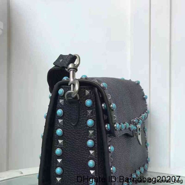 brand new leather diamond green color rivet small wide straps shoulder messenger bag lock postman 2
brand new leather diamond green color rivet small wide straps shoulder messenger bag lock postman 2