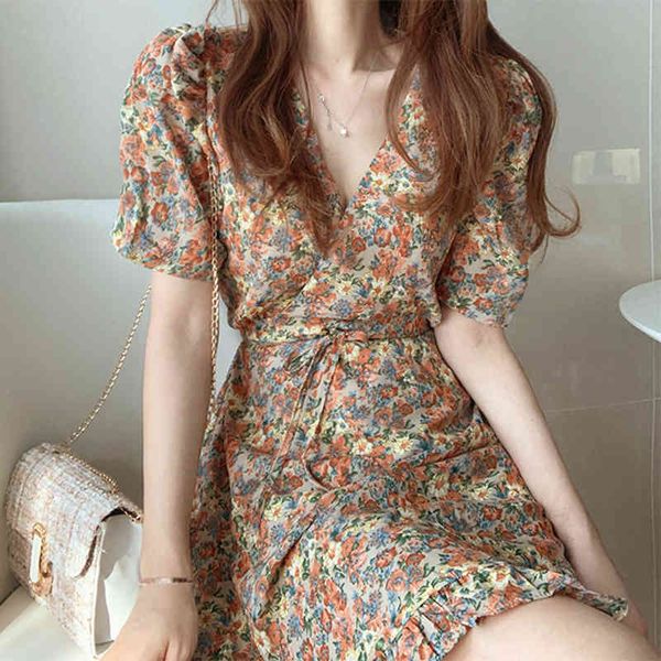 party short sleeve vintage summer 2020 new dresses korean a-line mini dress women woman elegant print floral ruffle vestid, Black;gray
party short sleeve vintage summer 2020 new dresses korean a-line mini dress women woman elegant print floral ruffle vestid, Black;gray