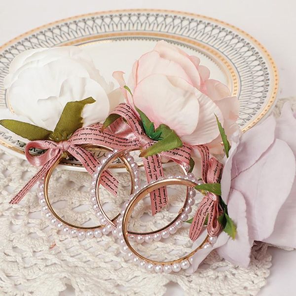 napkin rings 1pc handmade champagne rose for home buffet table dining room kitchen flower artisan round 
napkin rings 1pc handmade champagne rose for home buffet table dining room kitchen flower artisan round