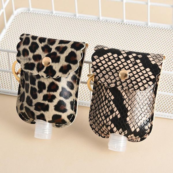 keychains exquisite pu leather leopard print hand soap keychain flip buckle 30ml portable disinfectant empty bottle, Silver
keychains exquisite pu leather leopard print hand soap keychain flip buckle 30ml portable disinfectant empty bottle, Silver
