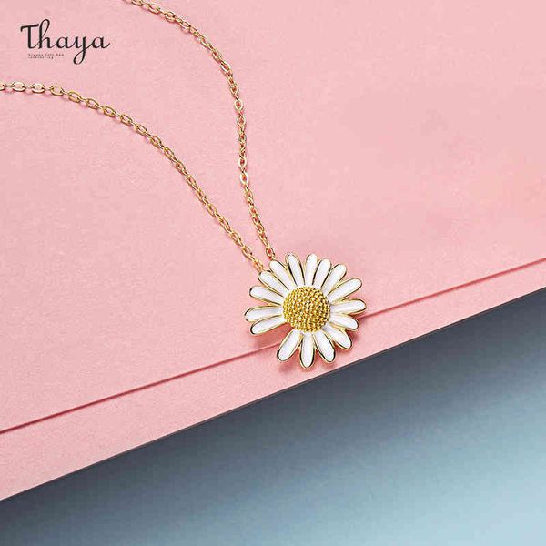 thaya original daisy necklace 925 silver gold plate clavicle necklace sterling silver chain fine jewelry for female fashion gift 210506
thaya original daisy necklace 925 silver gold plate clavicle necklace sterling silver chain fine jewelry for female fashion gift 210506