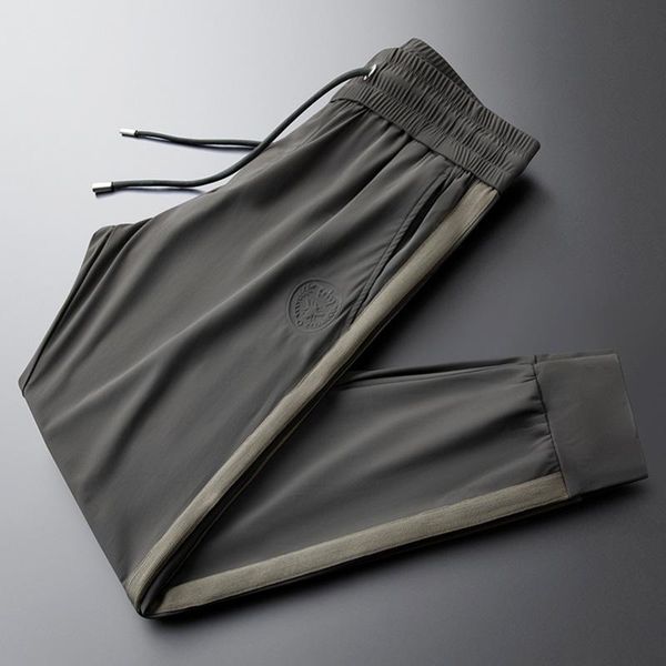 gray-green convex rubber side stripe casual sports pants men's close-up summer thin lace-up guard, Black
gray-green convex rubber side stripe casual sports pants men's close-up summer thin lace-up guard, Black