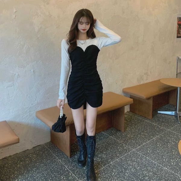 spring, wrinkle stitching fake two slim hip wrap drs ins fashion autumn and winter women's wear, Black;gray
spring, wrinkle stitching fake two slim hip wrap drs ins fashion autumn and winter women's wear, Black;gray