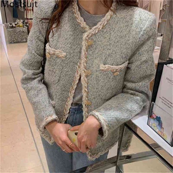 korean elegant thicken woolen jacket coat women single-breasted long sleeve o-neck vintage ladies fashion warm coats winter 210513, Black;brown
korean elegant thicken woolen jacket coat women single-breasted long sleeve o-neck vintage ladies fashion warm coats winter 210513, Black;brown