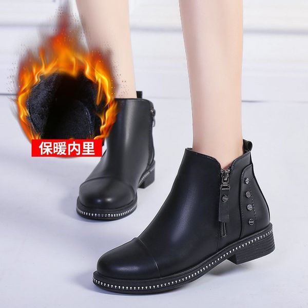 autumn ankle boots female women shoes solid black leather mid heels rivet winter casual botas mujer booties feminina plus size
autumn ankle boots female women shoes solid black leather mid heels rivet winter casual botas mujer booties feminina plus size