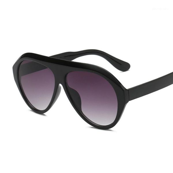 sunglasses vintage oversized women retro brand designer sun glasses female male fashion big frame gradient shade, White;black
sunglasses vintage oversized women retro brand designer sun glasses female male fashion big frame gradient shade, White;black