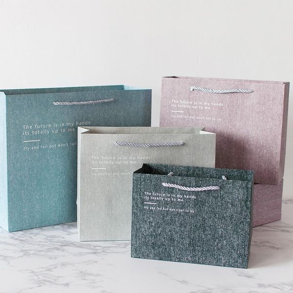 12pcs/lot simple business gift bag with fabric texture shopping kraft paper party favor cookie packaging bags wrap
12pcs/lot simple business gift bag with fabric texture shopping kraft paper party favor cookie packaging bags wrap