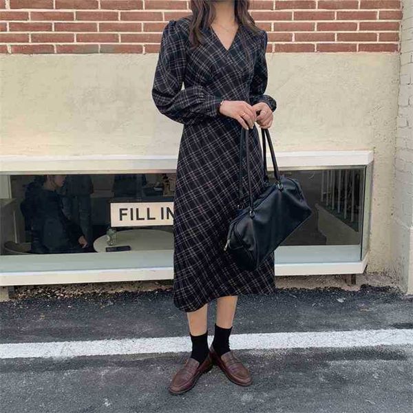 women french retro v-neck dresses plaid loose puff sleeves long gentle elegant chic female fashion clothe 210525, Black;gray
women french retro v-neck dresses plaid loose puff sleeves long gentle elegant chic female fashion clothe 210525, Black;gray
