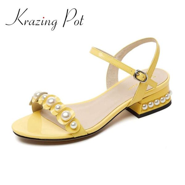sandals krazing pot cow patent leather slingback pearl beading preppy style modern princess fairy buckle straps women l56, Black
sandals krazing pot cow patent leather slingback pearl beading preppy style modern princess fairy buckle straps women l56, Black