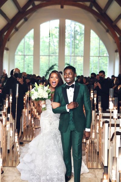 handsome african green wedding tuxedos black peaked lapel 2 pieces men suits groom formal wear (jacket+pants) male prom party blazer spring, Black;gray
handsome african green wedding tuxedos black peaked lapel 2 pieces men suits groom formal wear (jacket+pants) male prom party blazer spring, Black;gray