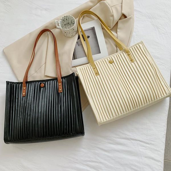 evening bags large capacity tote for women 2021 pu leather lady handbags and purses sac femme shoulder bag bolos mujer crossbody
evening bags large capacity tote for women 2021 pu leather lady handbags and purses sac femme shoulder bag bolos mujer crossbody