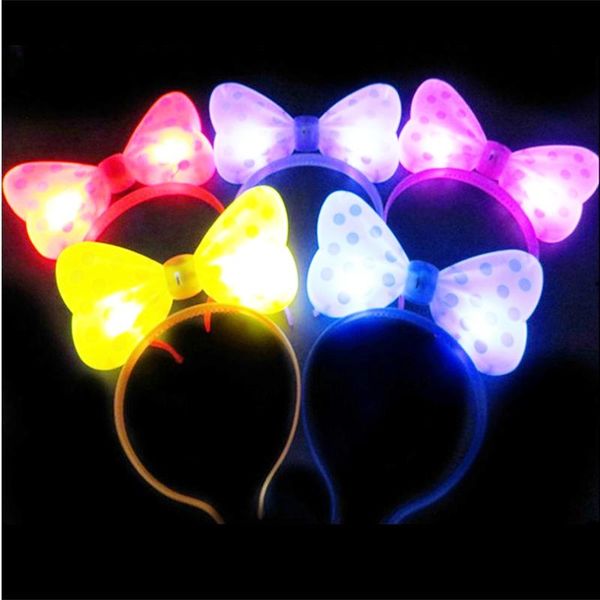 design fashion 4pcs/lot glow led bow headband for dj bar club disco evening party decoration as children's day gifts
design fashion 4pcs/lot glow led bow headband for dj bar club disco evening party decoration as children's day gifts