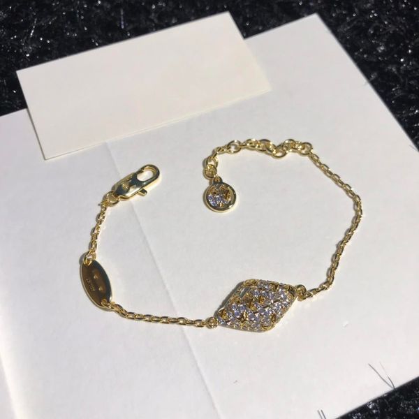 2021 new designer bracelets bracelets silver material men and women with high-end fashionfyg8, Golden;silver
2021 new designer bracelets bracelets silver material men and women with high-end fashionfyg8, Golden;silver