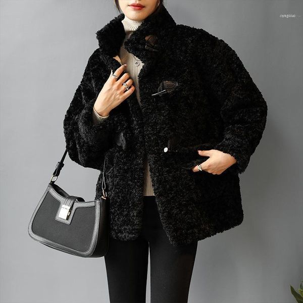 autumn and winter style small fragrance short korean version of loose lamb wool thick plush jacket1, Black;brown
autumn and winter style small fragrance short korean version of loose lamb wool thick plush jacket1, Black;brown