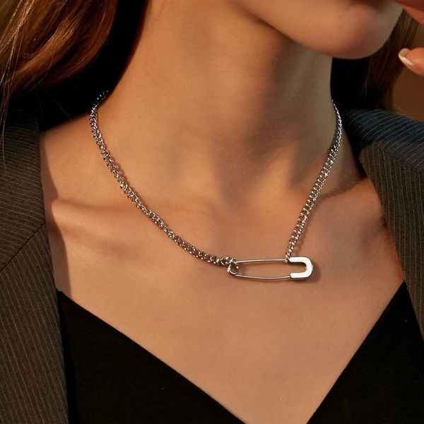 pendant necklaces origin summer unique 2021 metallic paperclip necklace for women chunky hollow chain pin chokers couple jewelry, Silver
pendant necklaces origin summer unique 2021 metallic paperclip necklace for women chunky hollow chain pin chokers couple jewelry, Silver