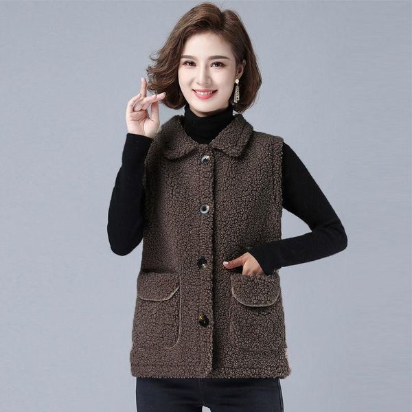 women's vests middle-aged mother's autumn and winter loose large size vest casual coat, Black;white
women's vests middle-aged mother's autumn and winter loose large size vest casual coat, Black;white