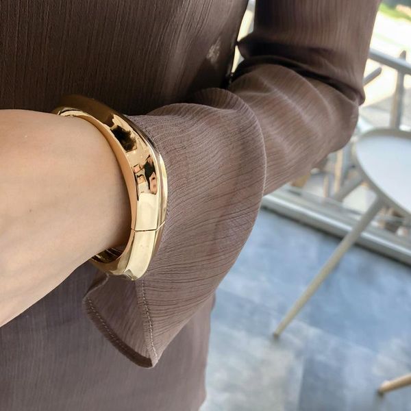 bangle ornapeadia selling simple bracelet for women wide-brimmed crystal smooth opening female jewelry wholesale, Black
bangle ornapeadia selling simple bracelet for women wide-brimmed crystal smooth opening female jewelry wholesale, Black