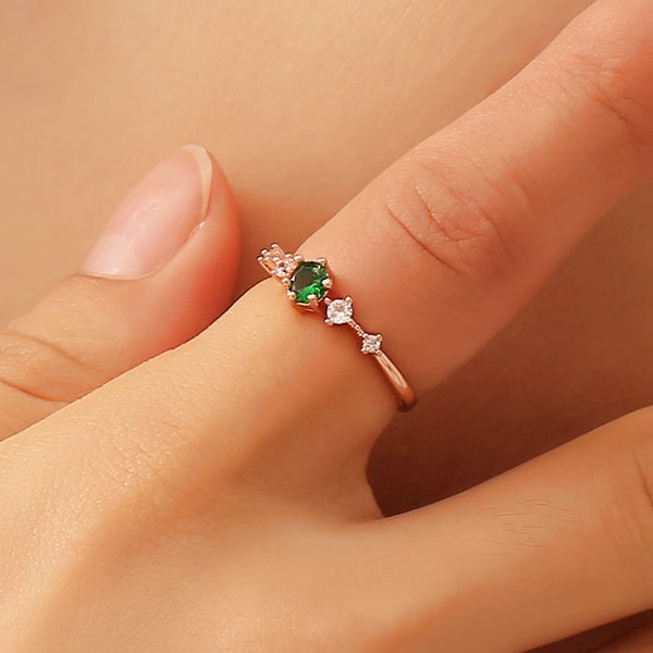 new niche light luxury synthetic with side stones emerald diamond ring women's simple gold-plated inlaid gemstone bar tail ring, Silver
new niche light luxury synthetic with side stones emerald diamond ring women's simple gold-plated inlaid gemstone bar tail ring, Silver