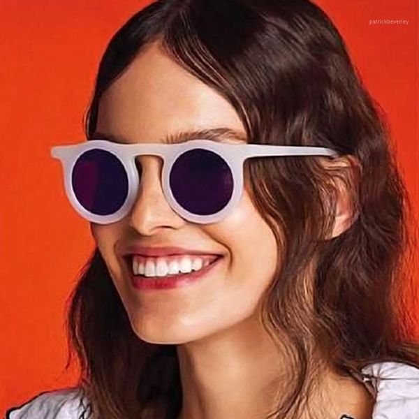 sunglasses 2021 fashion vintage driving women men classic brand design round small frame sun glasses pink goggle uv400, White;black
sunglasses 2021 fashion vintage driving women men classic brand design round small frame sun glasses pink goggle uv400, White;black